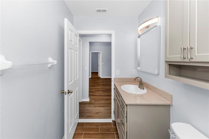 Image No.12-3 Bed House for sale