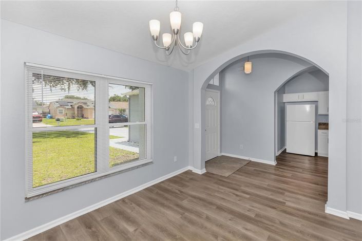 Image No.7-3 Bed House for sale