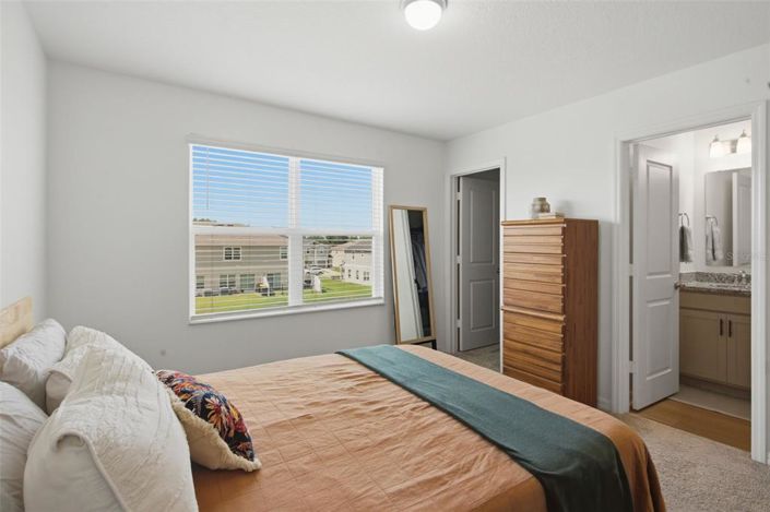 Image No.14-3 Bed Townhouse for sale