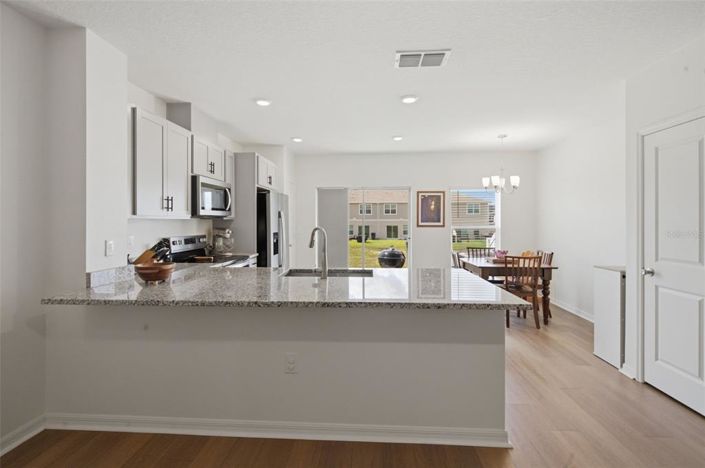 Image No.5-3 Bed Townhouse for sale