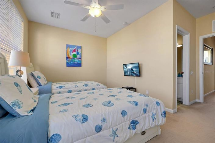 Image No.29-3 Bed Townhouse for sale