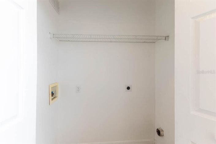 Image No.21-3 Bed Townhouse for sale