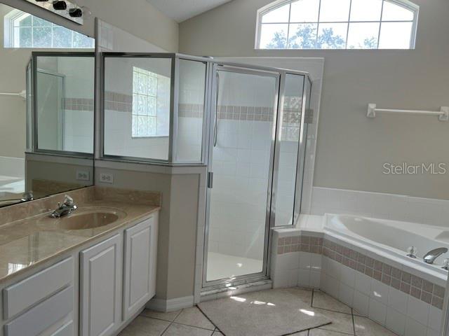 Image No.12-3 Bed House for sale