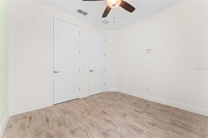 Image No.16-4 Bed Townhouse for sale