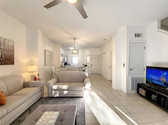 Image No.24-3 Bed Townhouse for sale