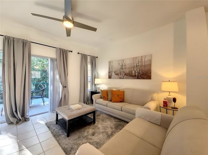 Image No.27-3 Bed Townhouse for sale
