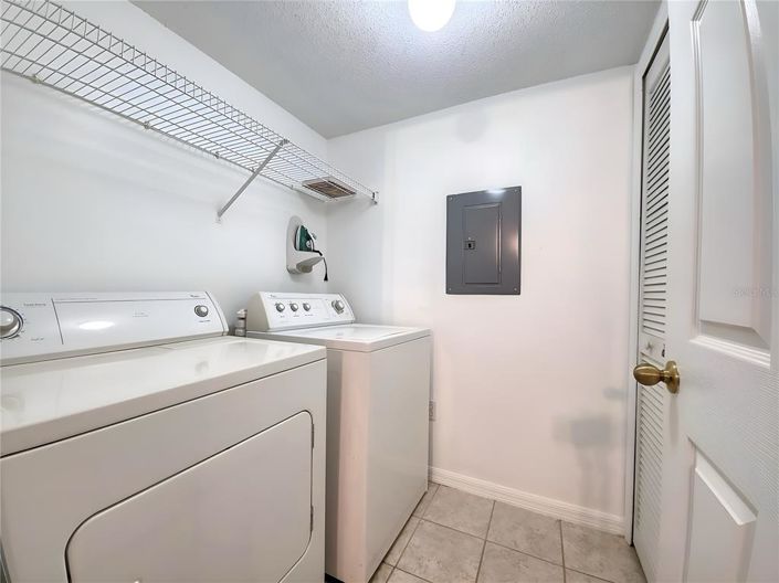 Image No.32-3 Bed Townhouse for sale
