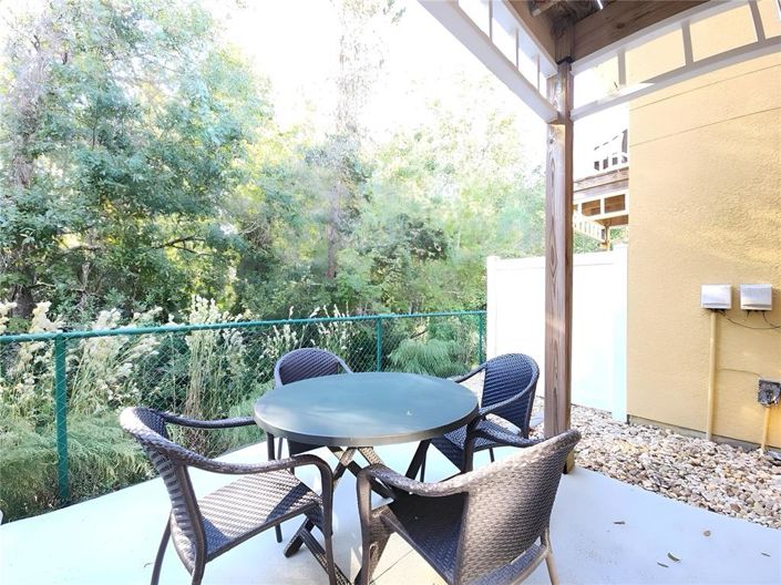 Image No.52-3 Bed Townhouse for sale