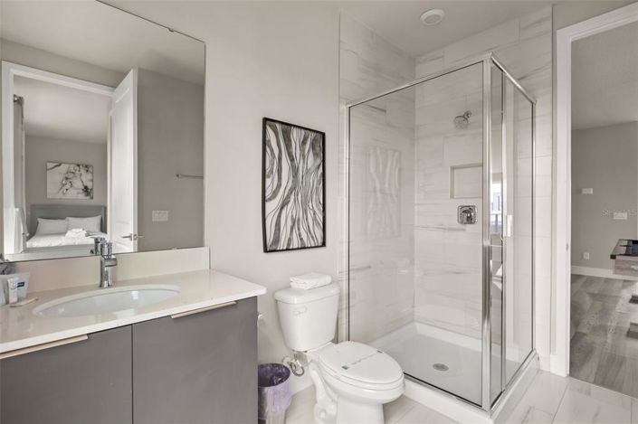 Image No.10-5 Bed Apartment for sale