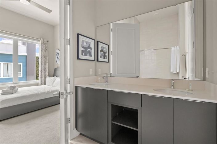 Image No.17-5 Bed Apartment for sale
