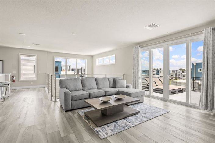 Image No.2-5 Bed Apartment for sale