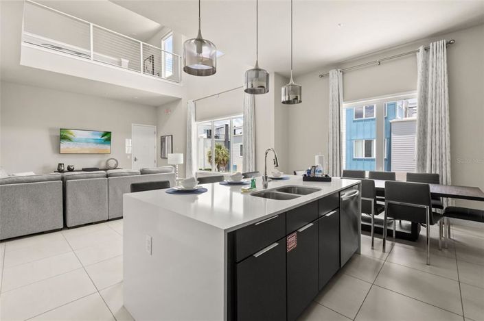 Image No.5-5 Bed Apartment for sale