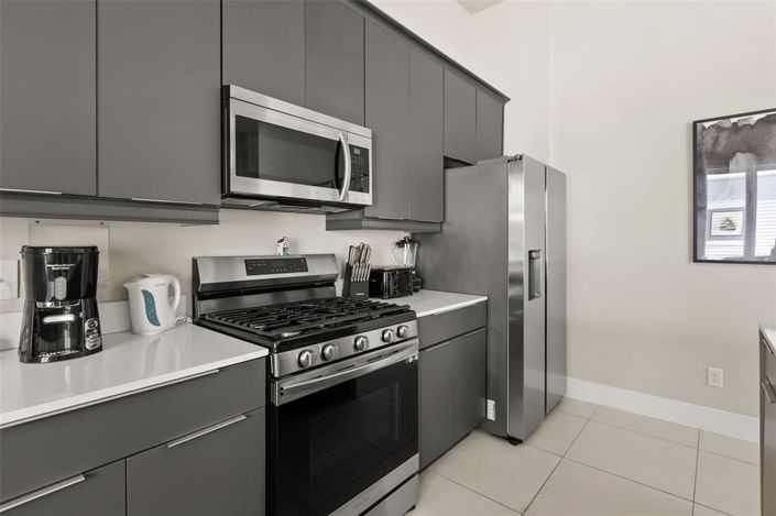 Image No.6-5 Bed Apartment for sale