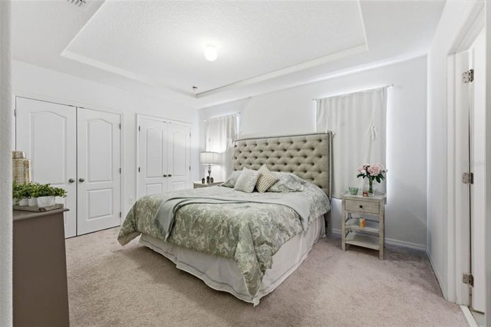 Image No.23-5 Bed Townhouse for sale