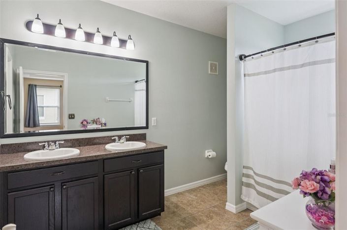 Image No.28-3 Bed Apartment for sale
