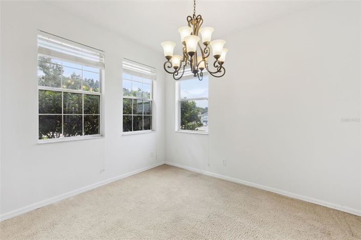 Image No.6-3 Bed House for sale