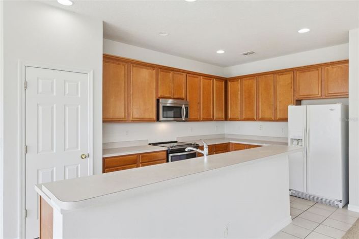 Image No.8-3 Bed House for sale