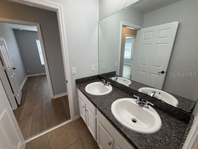 Image No.19-5 Bed House for sale