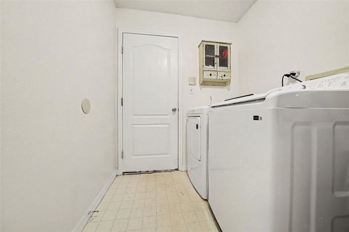 Image No.20-3 Bed House for sale