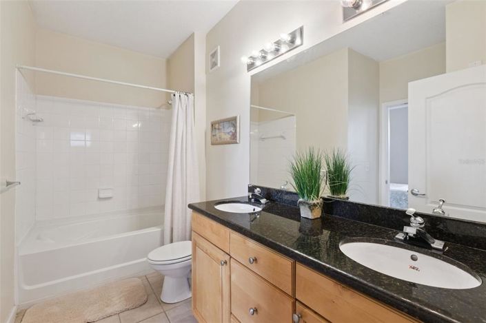 Image No.23-3 Bed Apartment for sale