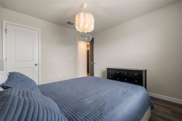 Image No.24-4 Bed House for sale