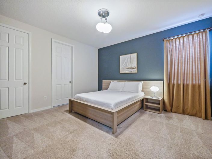 Image No.22-8 Bed House for sale