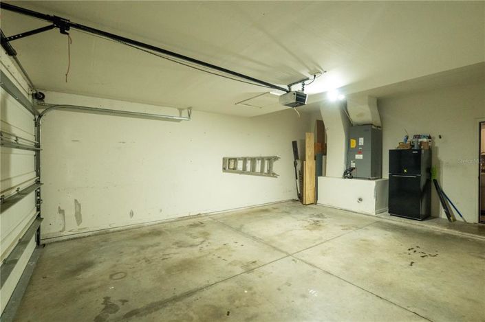 Image No.41-2 Bed Townhouse for sale