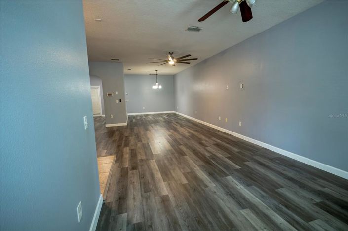 Image No.7-2 Bed Townhouse for sale