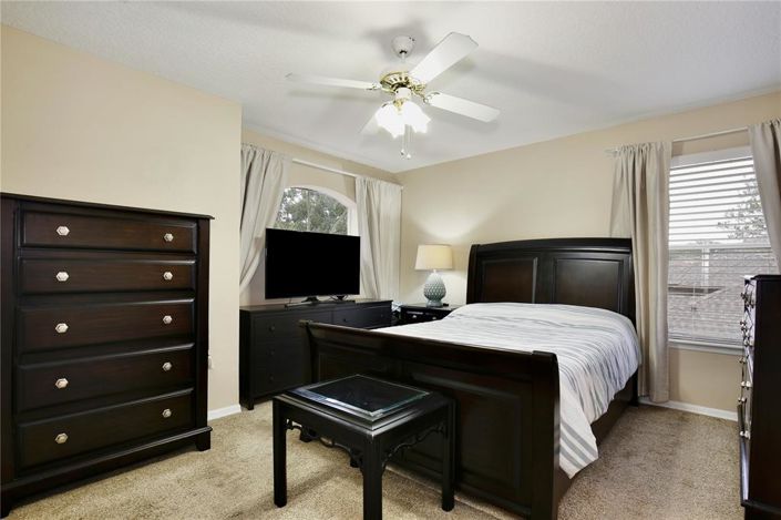 Image No.28-7 Bed House for sale
