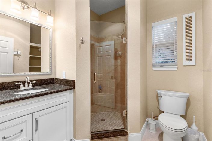 Image No.54-5 Bed House for sale