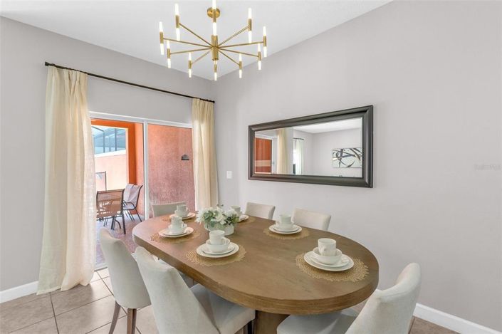 Image No.18-4 Bed Townhouse for sale