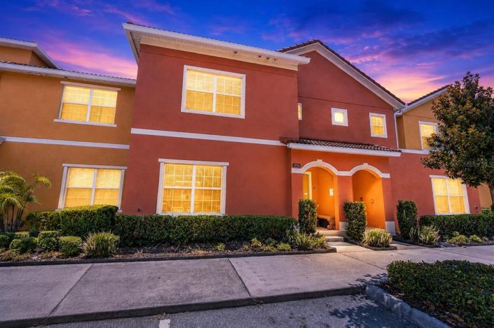 Image No.2-4 Bed Townhouse for sale