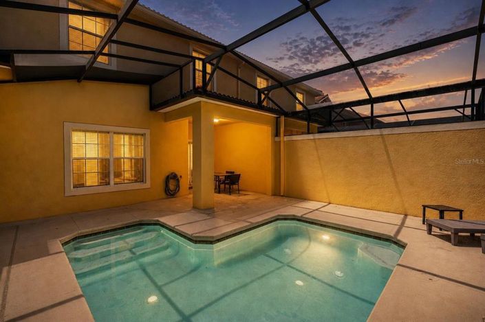 Image No.32-4 Bed Townhouse for sale