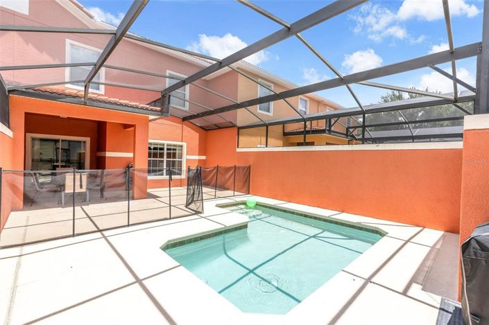 Image No.38-4 Bed Townhouse for sale