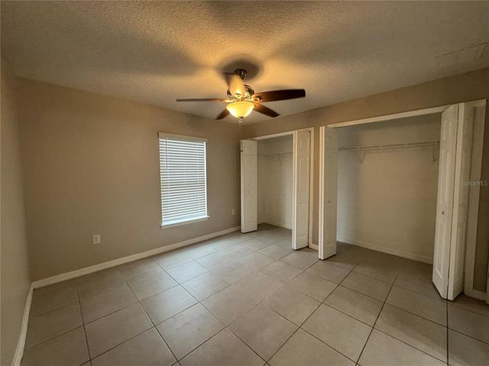 Image No.10-3 Bed House for sale