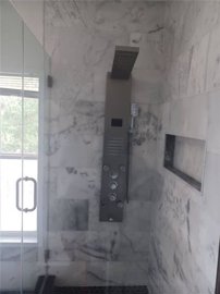 8d076785-988