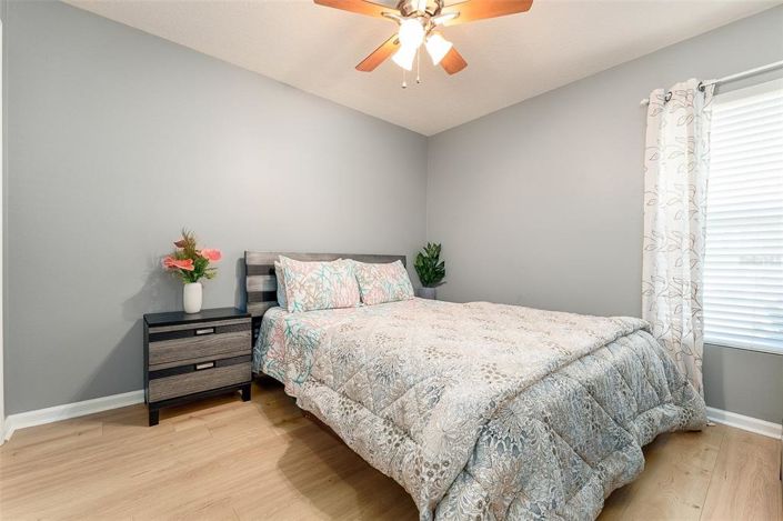 Image No.25-3 Bed House for sale