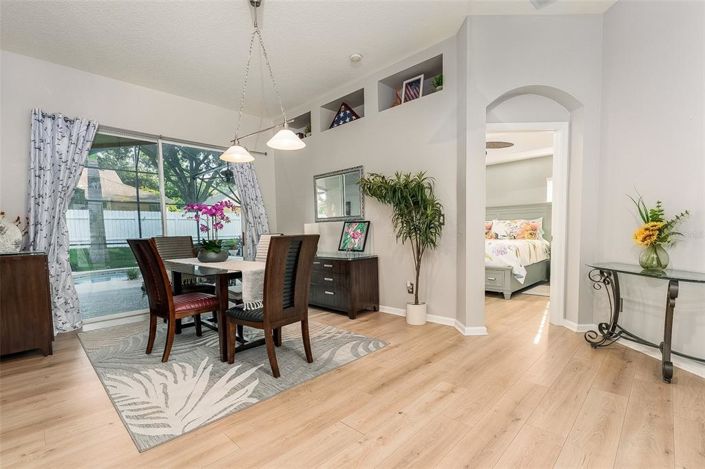 Image No.7-3 Bed House for sale