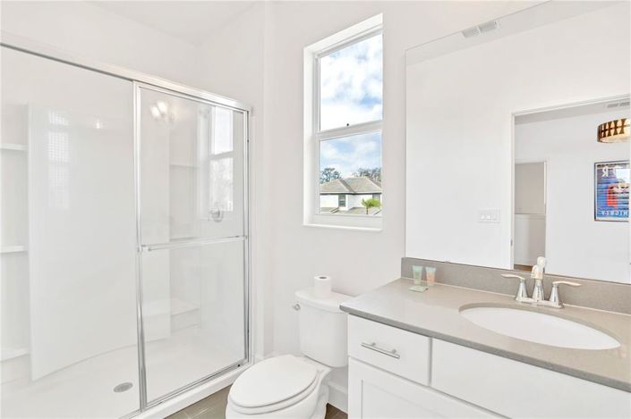 Image No.21-10 Bed House for sale