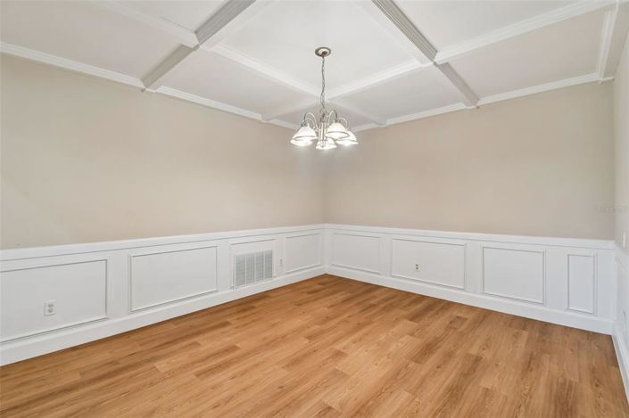 Image No.25-4 Bed House for sale