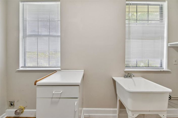 Image No.57-4 Bed House for sale