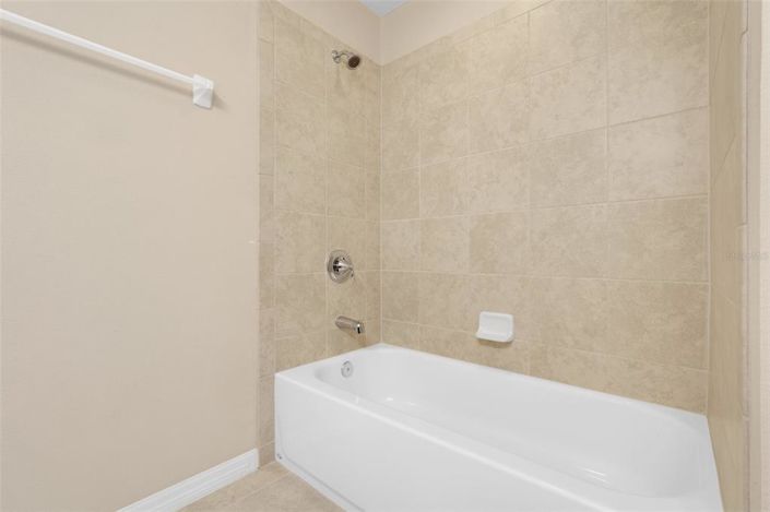 Image No.29-4 Bed House for sale