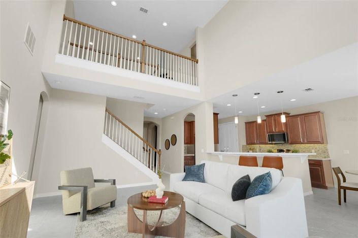 Image No.6-4 Bed House for sale