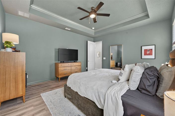 Image No.30-4 Bed House for sale