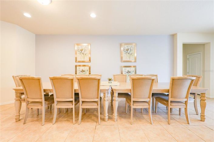 Image No.18-8 Bed House for sale