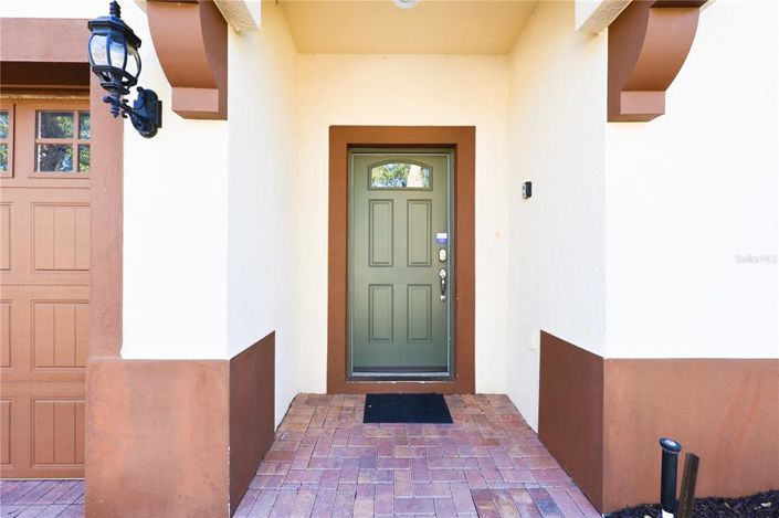 Image No.2-8 Bed House for sale