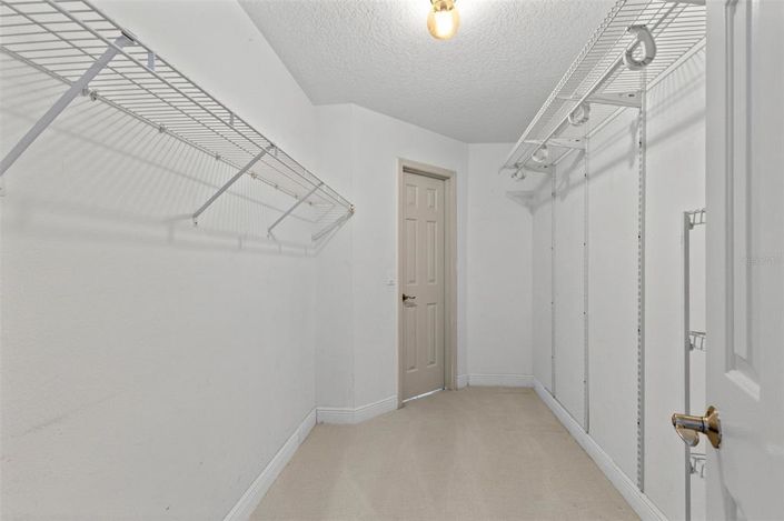 Image No.15-4 Bed House for sale