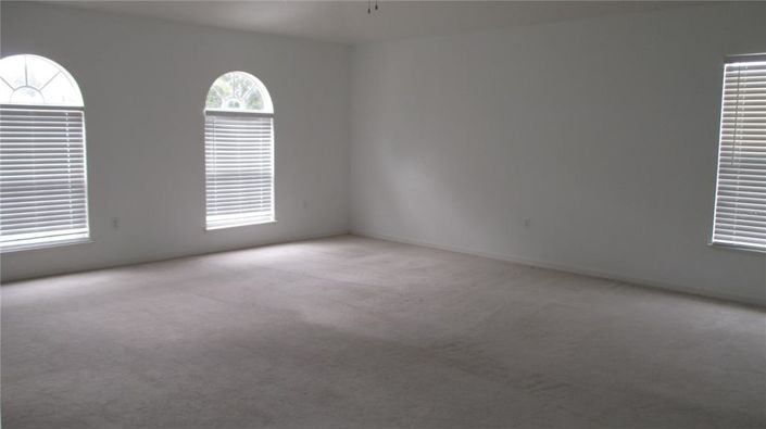 Image No.27-4 Bed House for sale