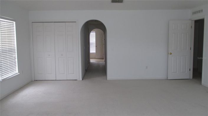 Image No.30-4 Bed House for sale