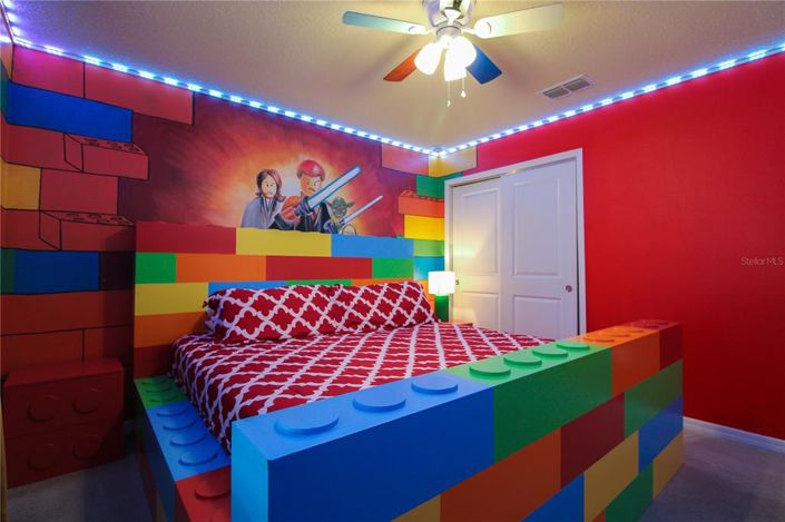 Image No.19-10 Bed House for sale